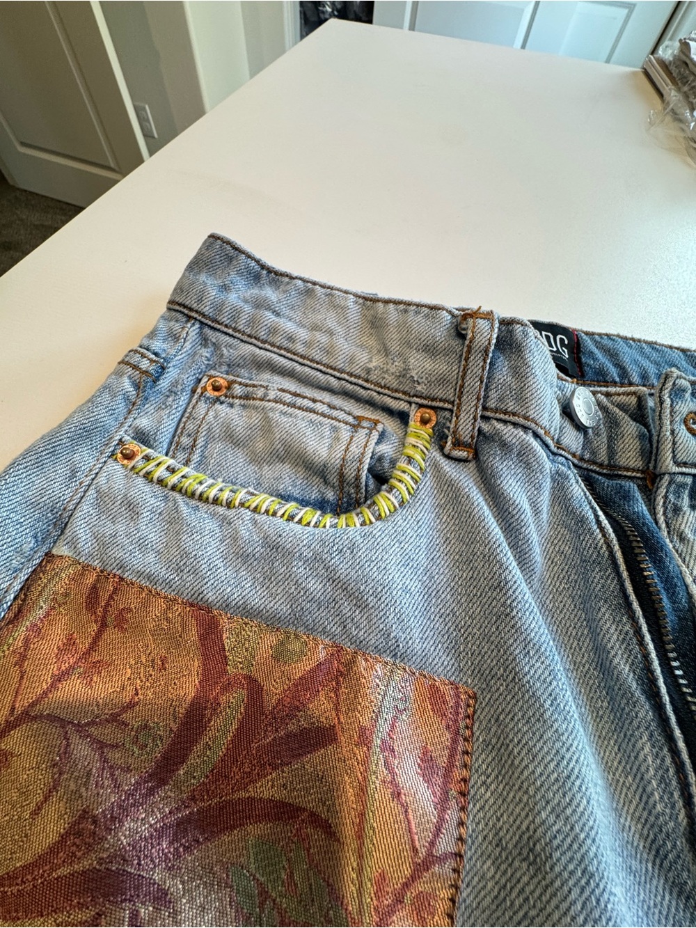 BDG Boho Dream: high rise  Straight-Leg Patchwork Denim size 27 cowboy jean - Picture 7 of 11
